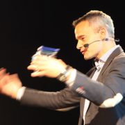 Jiri Scherer hält eine Keynote zum Thema Kreativität