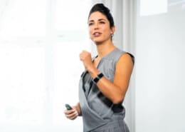 Profilfoto von Laura Winterling der Redneragentur PODIUM | Vorstellung als Rednerin