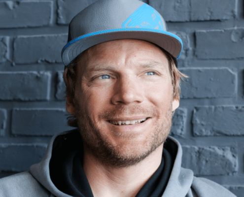 Benedikt Boehm laechelt