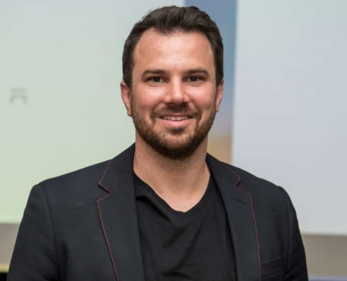 jochen-rudat-stehend
