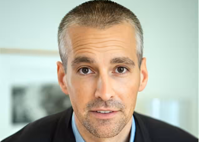 Das Profilbild von Valentin Ade bei der Redneragentur PODIUM