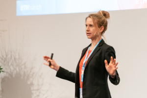 tom kawara maren urner tom kawara maren urner