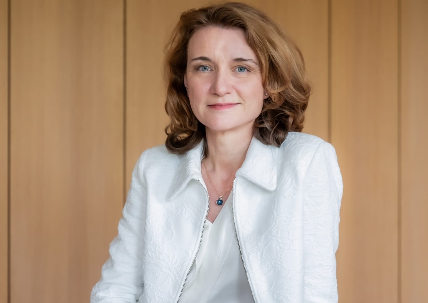 dr. daniela schwarzer